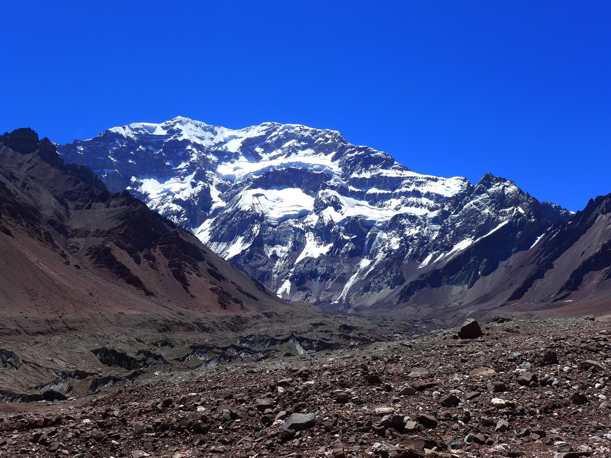 Аконкагуа - высочайшая вершина Южной Америки