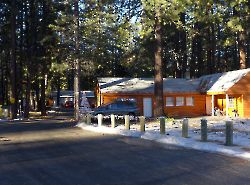 Tahoe Lodge Molel