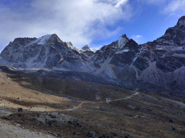 Путь от флага до подножия хребта перевал Чо Ла (Cho La Pass, 5420м)