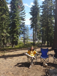 Camp рядом с озером Тахо